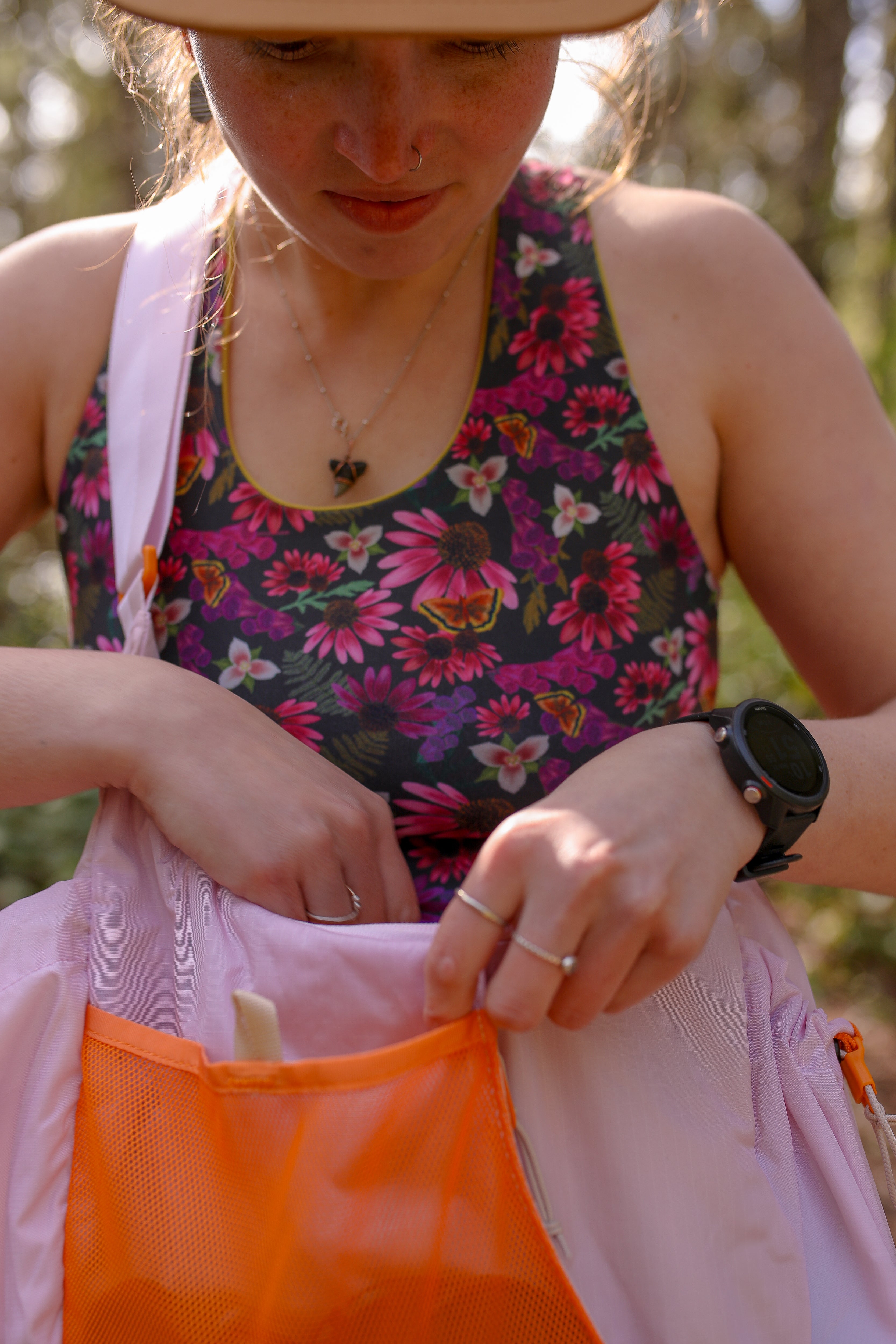 Commit Crop Top | Wolfmitten/Pistachio